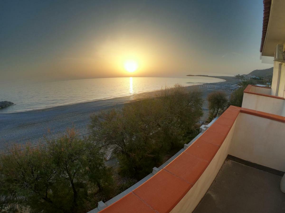 Rivamare Campora Casa Vacanze Campora San Giovanni Exterior foto